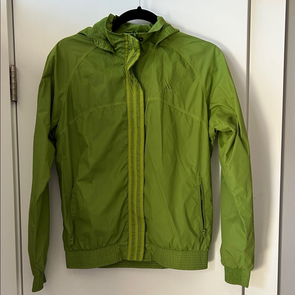 Women’s Adidas x Stella McCartney nylon jacket. Super cute and lightweight!